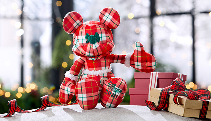 MICKEY MOUSE HOLIDAY PLAID PLUSH